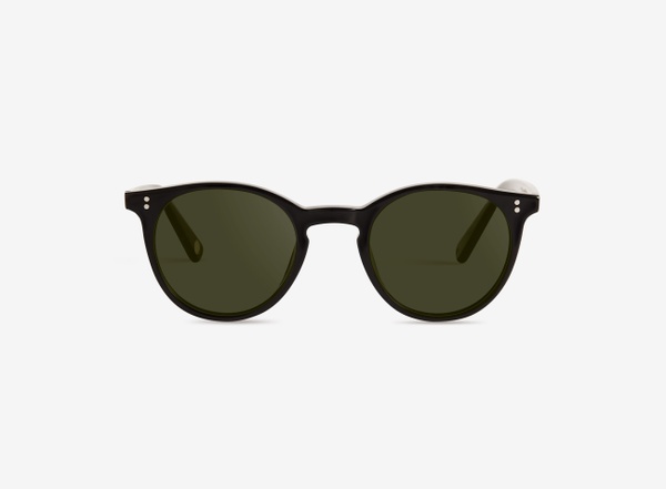 Front view of a pair of eyeglasses called the Traveller in Black