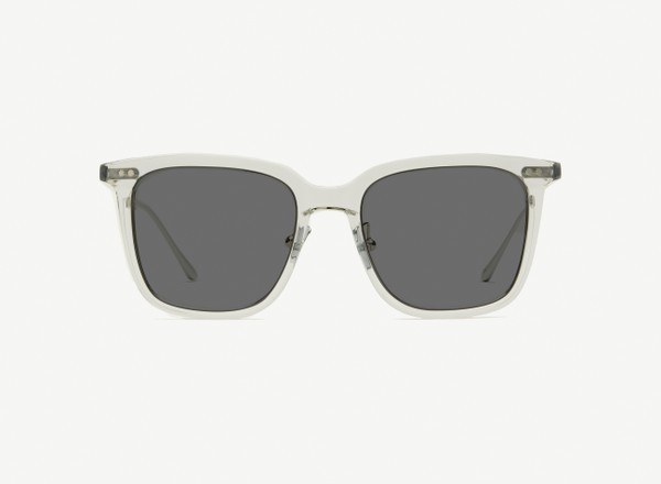 Front view of a pair of eyeglasses called the Manager in Smoke