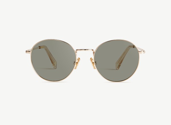 Front view of a pair of eyeglasses called the Virtuoso in Gold
