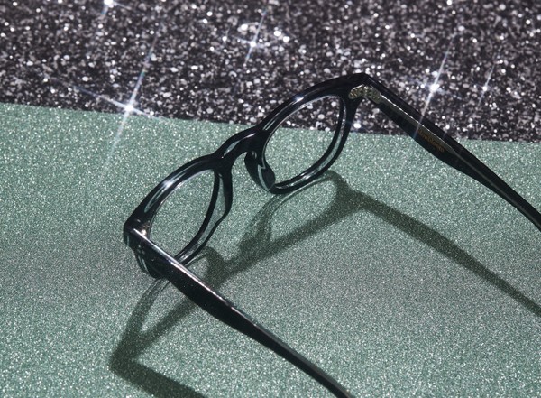 Bloobloom Diva Sunglasses Womens 49-24 Black Clear Square Handcrafted Frames Diva in Black - Exceptionally handcrafted Acetate frame  main image 4