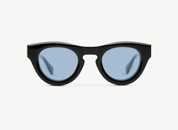 Front view of a pair of eyeglasses called the Nino in Black