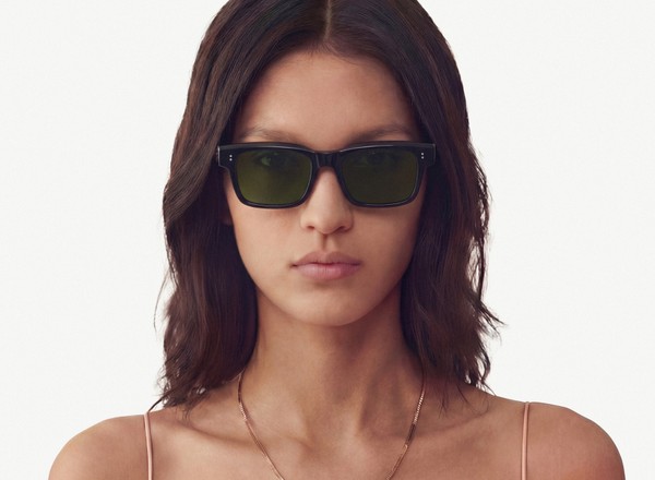 Front view of a pair of eyeglasses called the Expert in Black